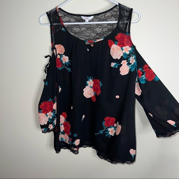 Candies Floral Lace Back Cold Shoulder Shirt Size Large - Picture 6 of 8